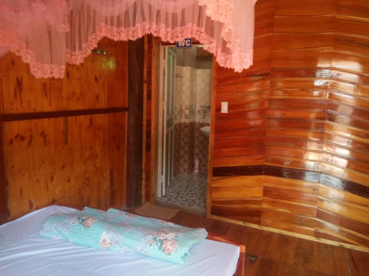 Tran Xuan Homestay Ba Be Village Exteriér fotografie