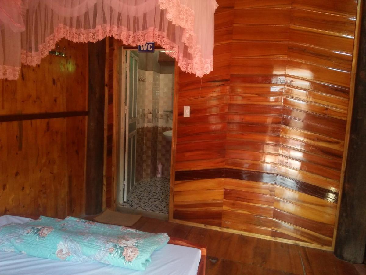 Tran Xuan Homestay Ba Be Village Exteriér fotografie